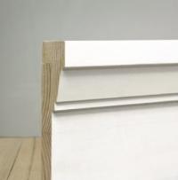 **PC 16' W1 WAINSCOT CAP 2-5/8"